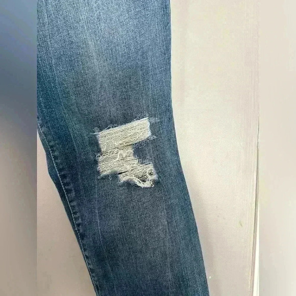 Universal Thread Denim Blue Jeans (429) - Picture 4 of 13